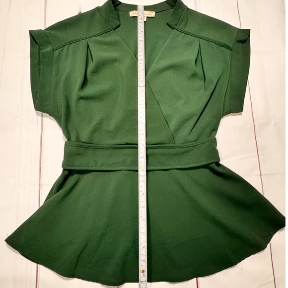 Monteau Los Angeles Forest Green Blouse / Size Medium / Sku0001 - Picture 4 of 7